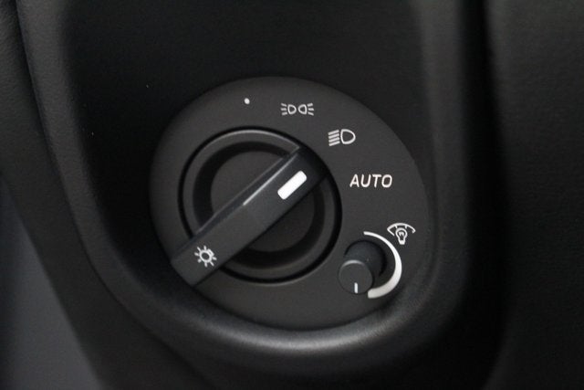 2015 Aston Martin V12 Vantage S Roadster