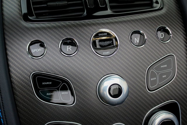 2017 Aston Martin V12 Vantage S Roadster