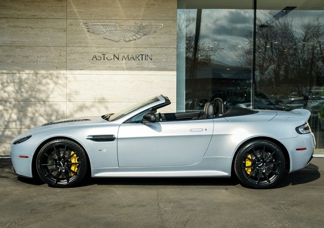 2015 Aston Martin V12 Vantage S Volante