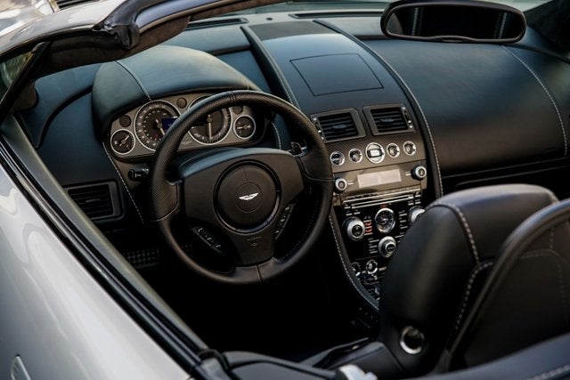 2015 Aston Martin V12 Vantage S Volante