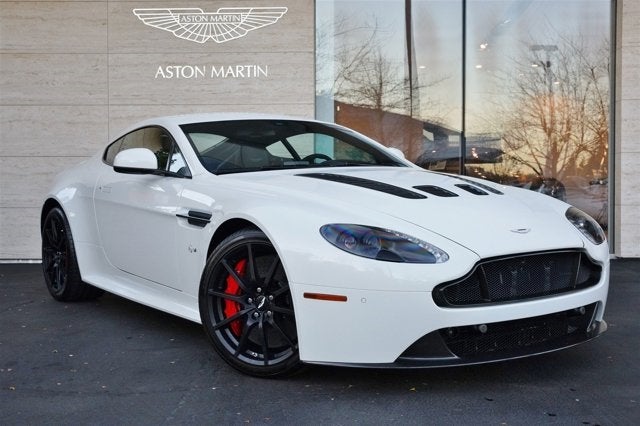 2017 Aston Martin V12 Vantage S Coupe