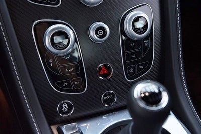 2017 Aston Martin V12 Vantage S Coupe