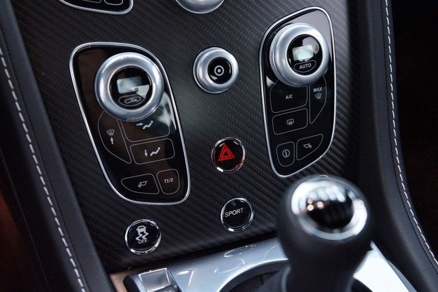 2017 Aston Martin V12 Vantage S Coupe