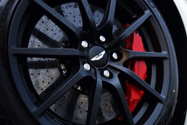 2017 Aston Martin V12 Vantage S Coupe