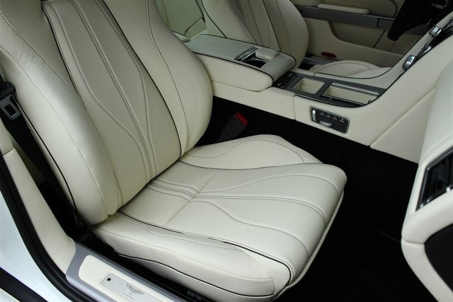 2014 Aston Martin DB9 2dr Cpe Auto