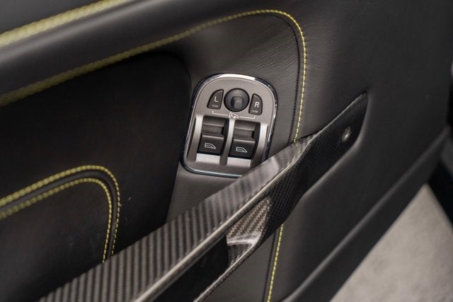 2014 Aston Martin DB9 2dr Cpe Auto