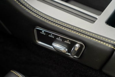 2014 Aston Martin DB9 2dr Cpe Auto