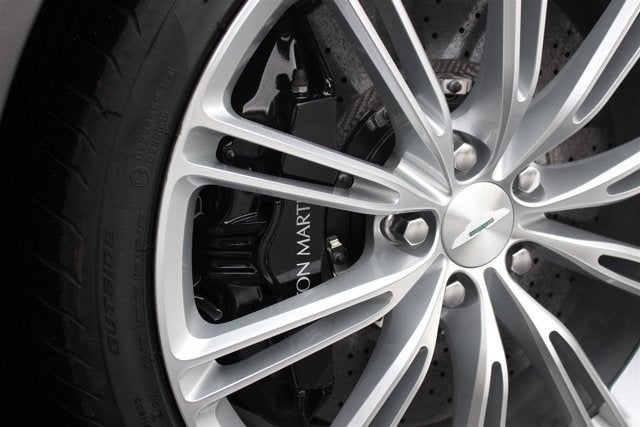 2014 Aston Martin DB9 2dr Cpe Auto