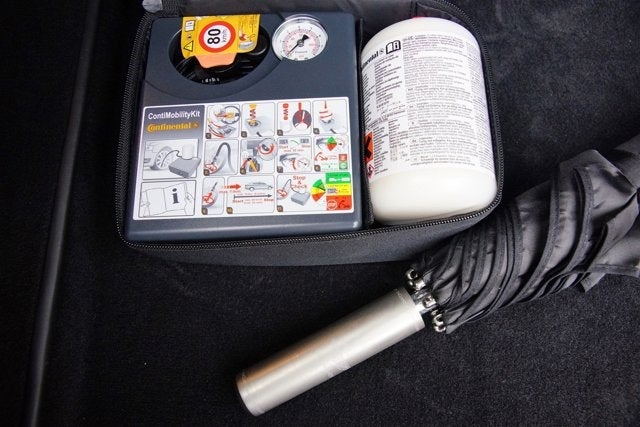 2014 Aston Martin DB9 Coupe