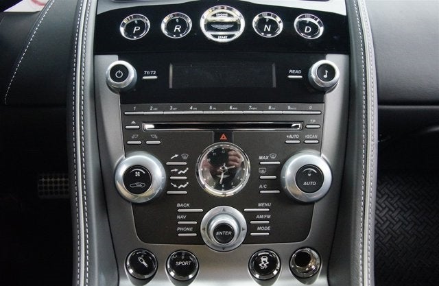 2014 Aston Martin DB9 Coupe