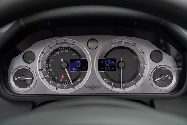 2014 Aston Martin DB9 2dr Volante Auto