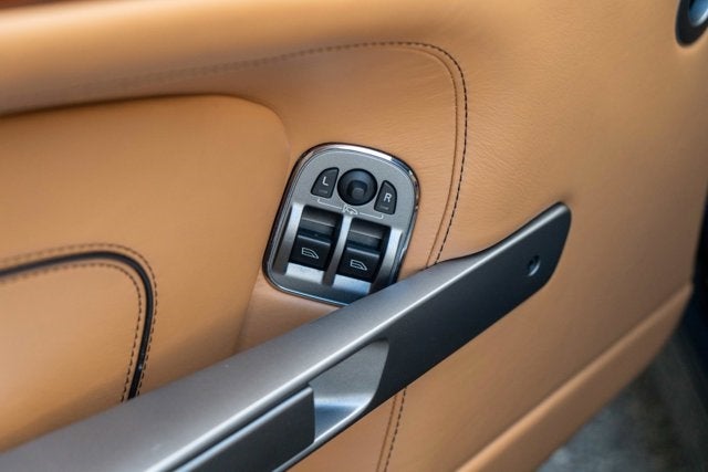 2015 Aston Martin DB9 2dr Cpe Auto