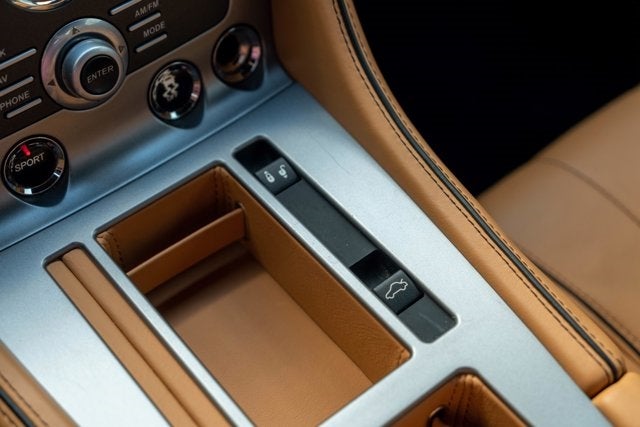 2015 Aston Martin DB9 2dr Cpe Auto