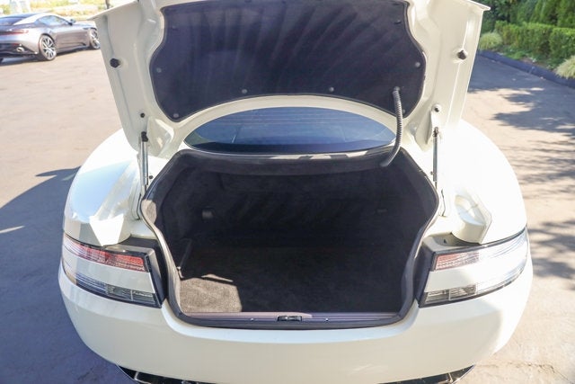 2016 Aston Martin DB9 GT