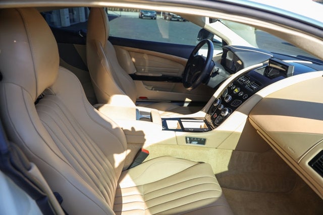 2016 Aston Martin DB9 GT