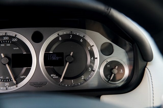 2015 Aston Martin DB9 Coupe