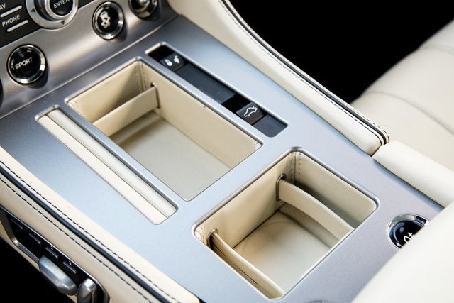 2015 Aston Martin DB9 Coupe