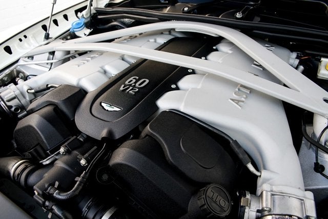 2015 Aston Martin DB9 Coupe