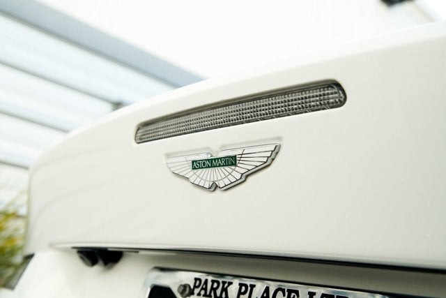 2015 Aston Martin DB9 Coupe