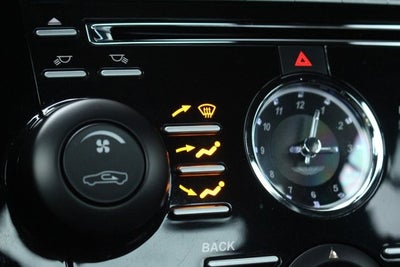 2015 Aston Martin DB9 Coupe 'Carbon Edition'
