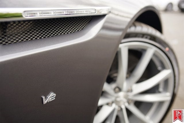 2016 Aston Martin DB9 GT