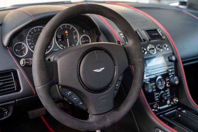 2015 Aston Martin DB9 Carbon Edition