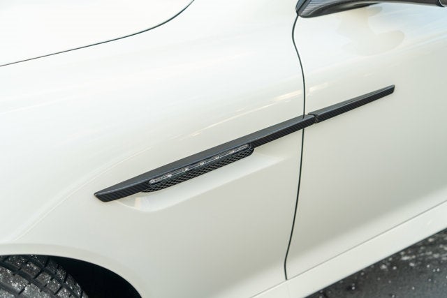 2015 Aston Martin DB9 Carbon Edition