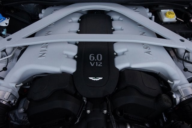 2015 Aston Martin DB9 Volante