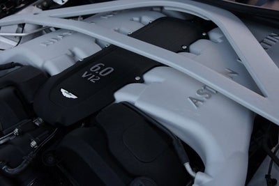 2015 Aston Martin DB9 Volante