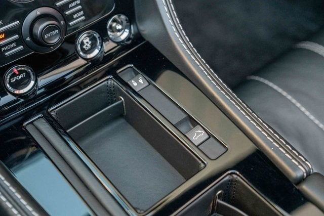 2015 Aston Martin DB9 Carbon Edition