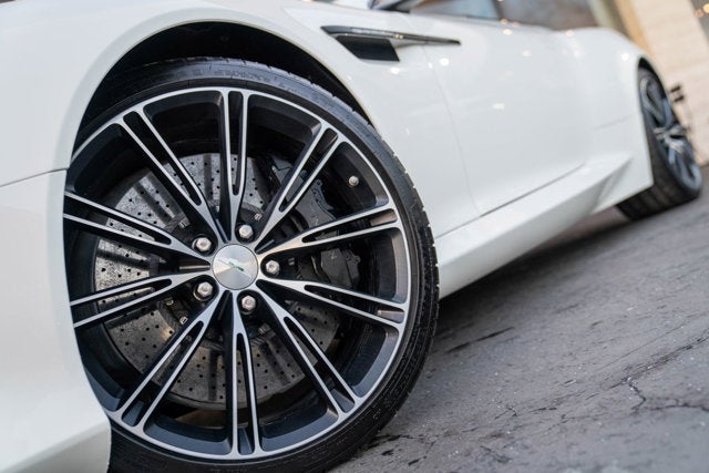 2015 Aston Martin DB9 Carbon Edition