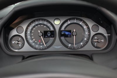 2016 Aston Martin DB9 Volante