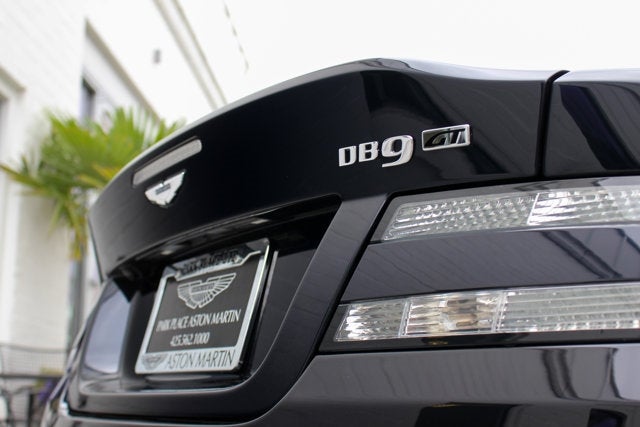 2016 Aston Martin DB9 Volante