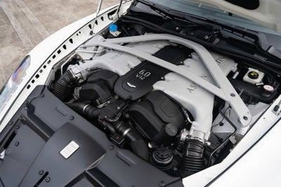 2015 Aston Martin DB9 2dr Volante Auto