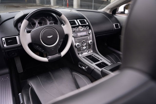 2015 Aston Martin DB9 2dr Volante Auto