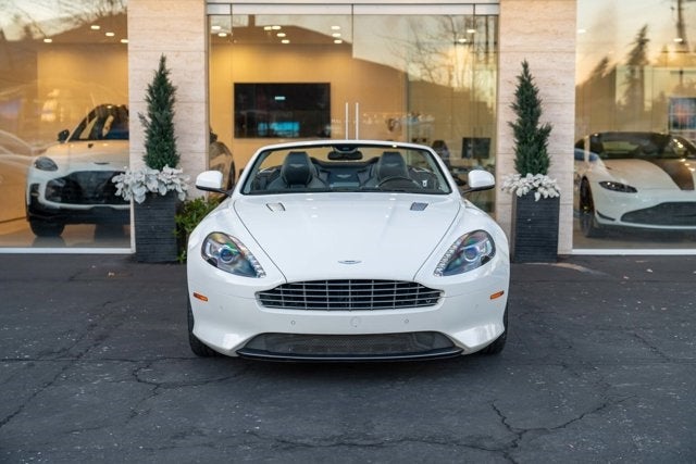 2015 Aston Martin DB9 2dr Volante Auto
