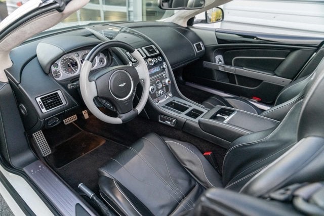 2015 Aston Martin DB9 2dr Volante Auto