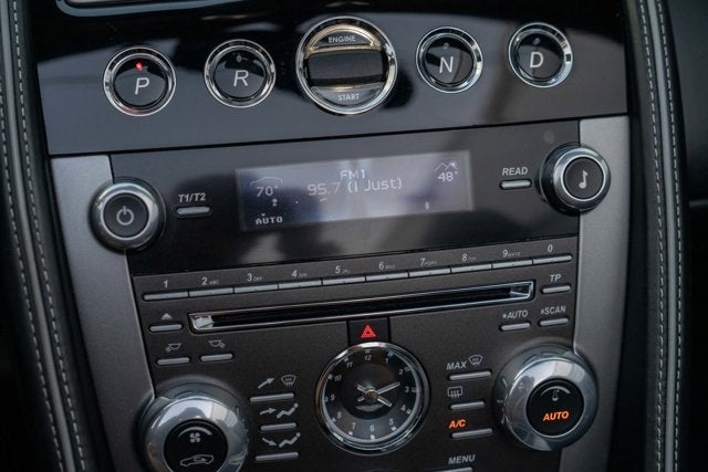 2015 Aston Martin DB9 2dr Volante Auto