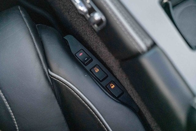 2015 Aston Martin DB9 2dr Volante Auto