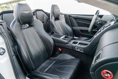 2015 Aston Martin DB9 2dr Volante Auto