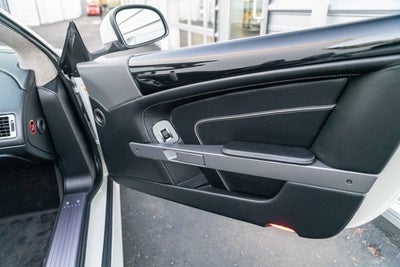 2015 Aston Martin DB9 2dr Volante Auto