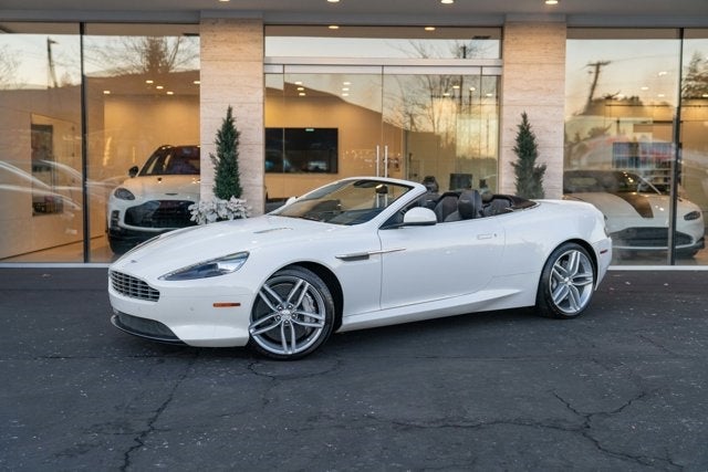 2015 Aston Martin DB9 2dr Volante Auto