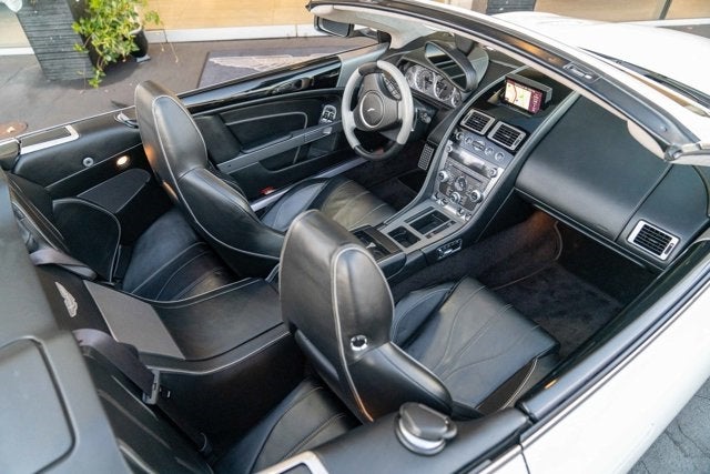 2015 Aston Martin DB9 2dr Volante Auto