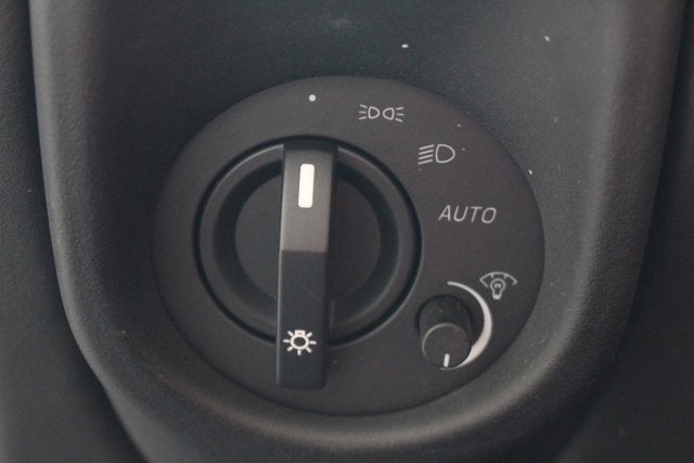 2015 Aston Martin DB9 Carbon Edition Volante