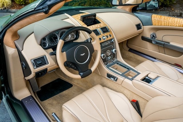 2015 Aston Martin DB9 Volante