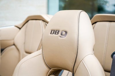2015 Aston Martin DB9 Volante
