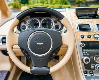2015 Aston Martin DB9 Volante