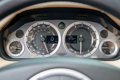 2015 Aston Martin DB9 Volante