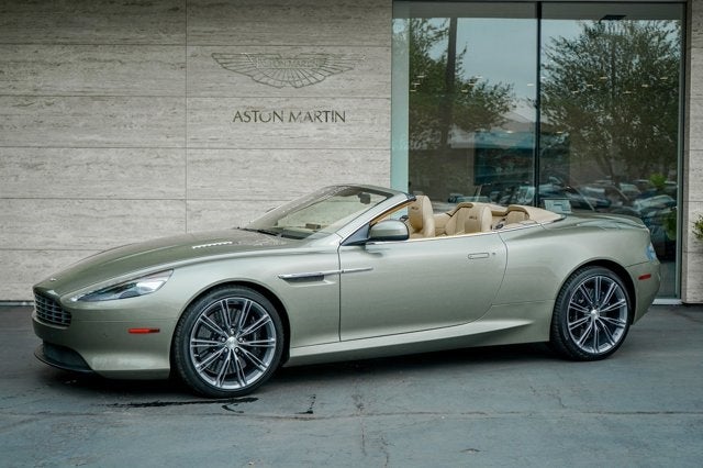 2015 Aston Martin DB9 Volante