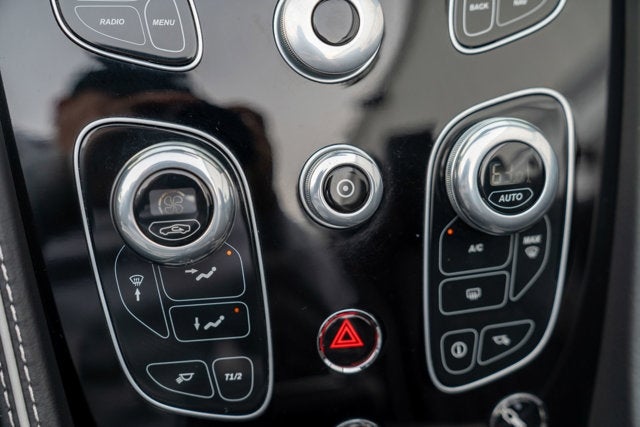 2016 Aston Martin DB9 GT Volante